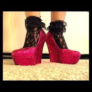 Bebe Ophelia Pink Glitter Platform Wedges Sz. 7
